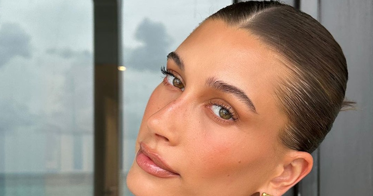 How to Get Hailey Bieber’s Viral Strawberry Girl Makeup Look